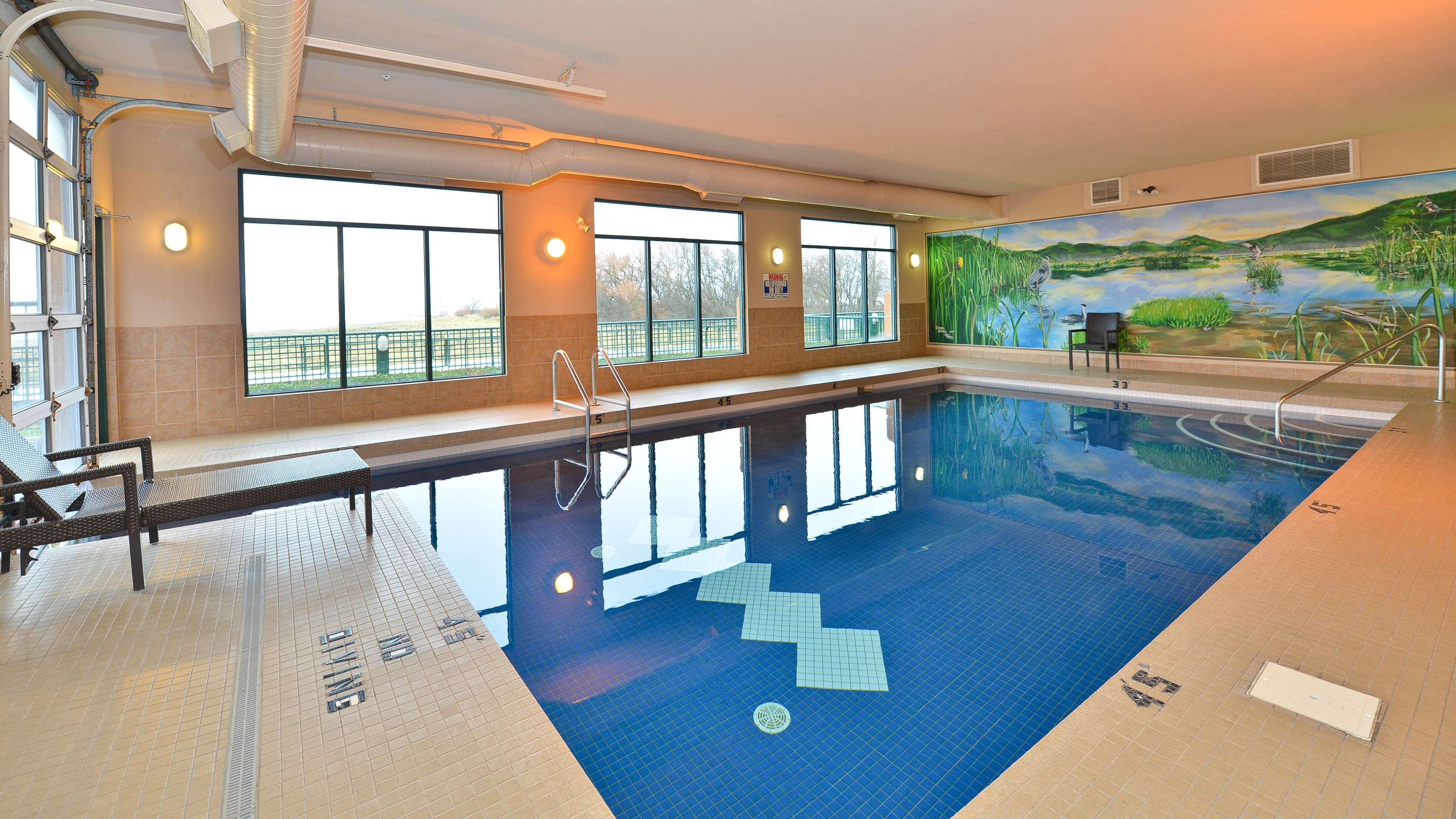 Prestige Harbourfront Resort, Worldhotels Luxury Salmon Arm Facilidades foto