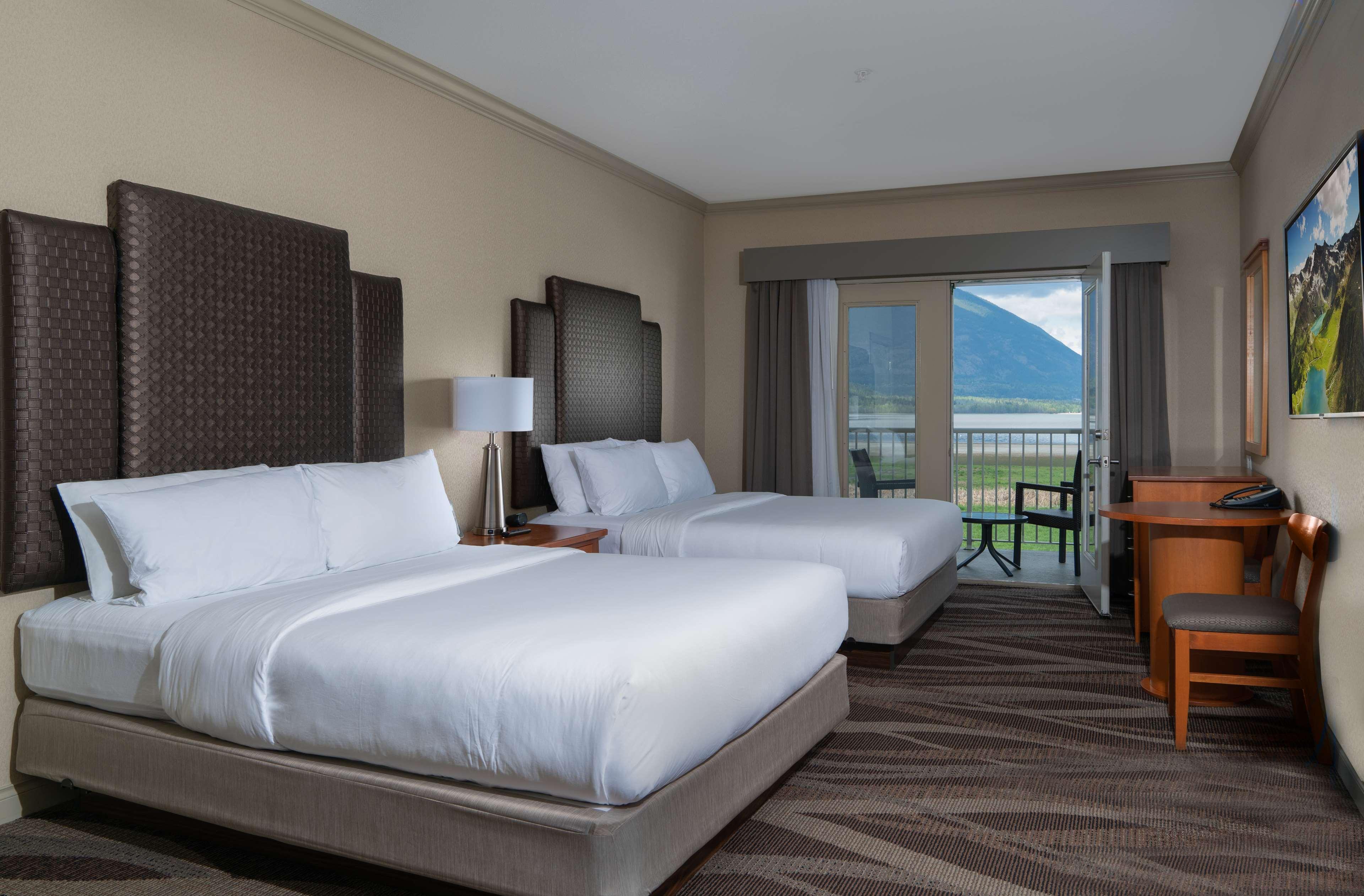 Prestige Harbourfront Resort, Worldhotels Luxury Salmon Arm Exterior foto