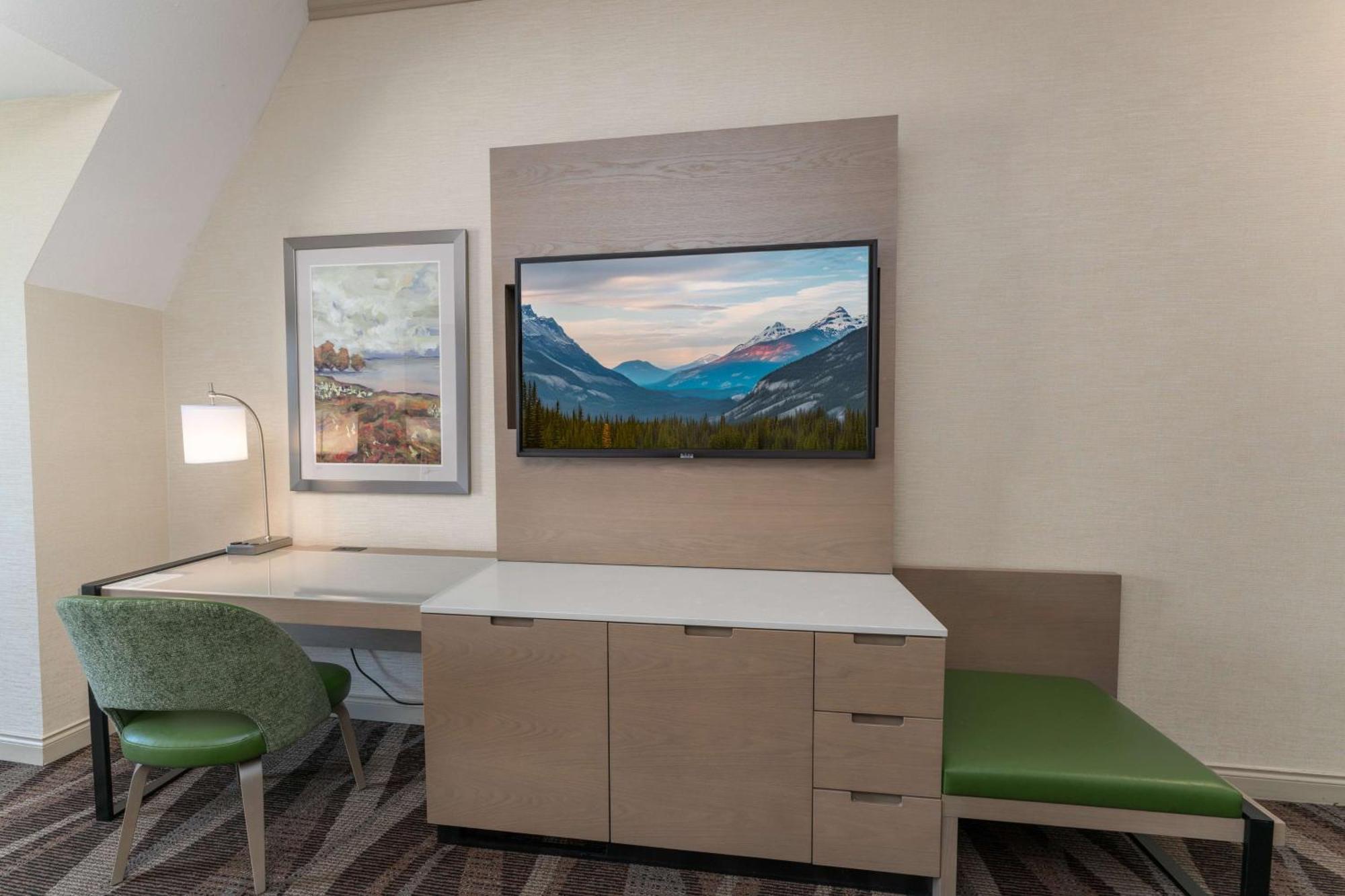 Prestige Harbourfront Resort, Worldhotels Luxury Salmon Arm Exterior foto
